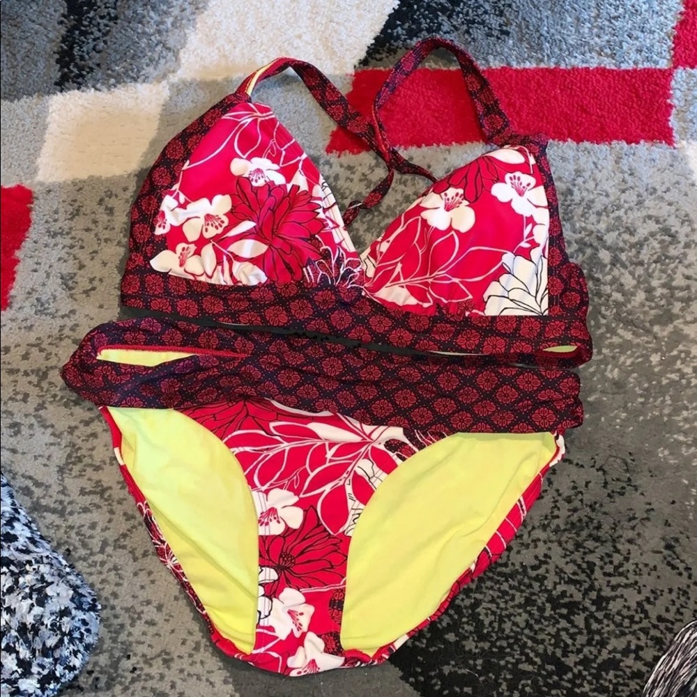 New Athleta swimsuit